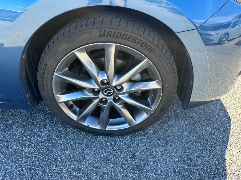 Used 2018 MAZDA MAZDA3 Grand Touring w/ Premium Equipment Package image 4