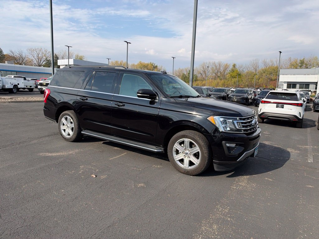 Used 2020 Ford Expedition Max XLT w/ Equipment Group 202A AWD/4WD image 13