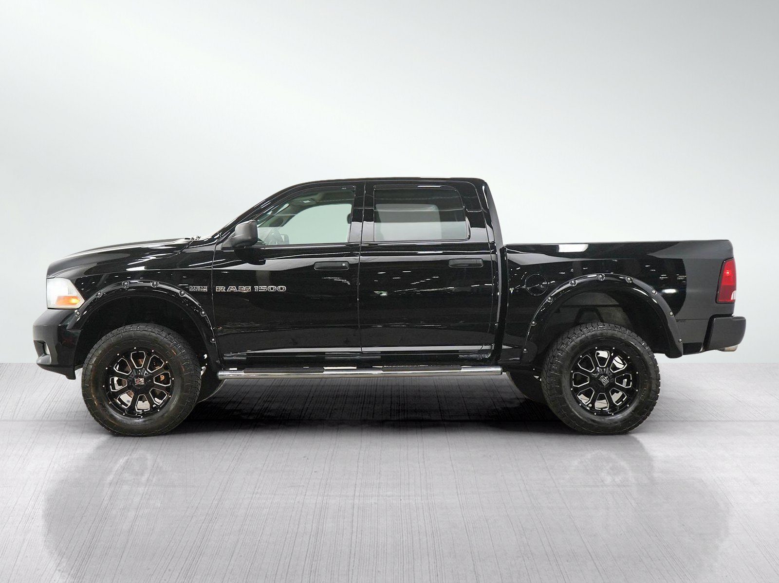 Used 2012 RAM 1500 Express w/ ST Popular Equipment Group AWD/4WD image 2