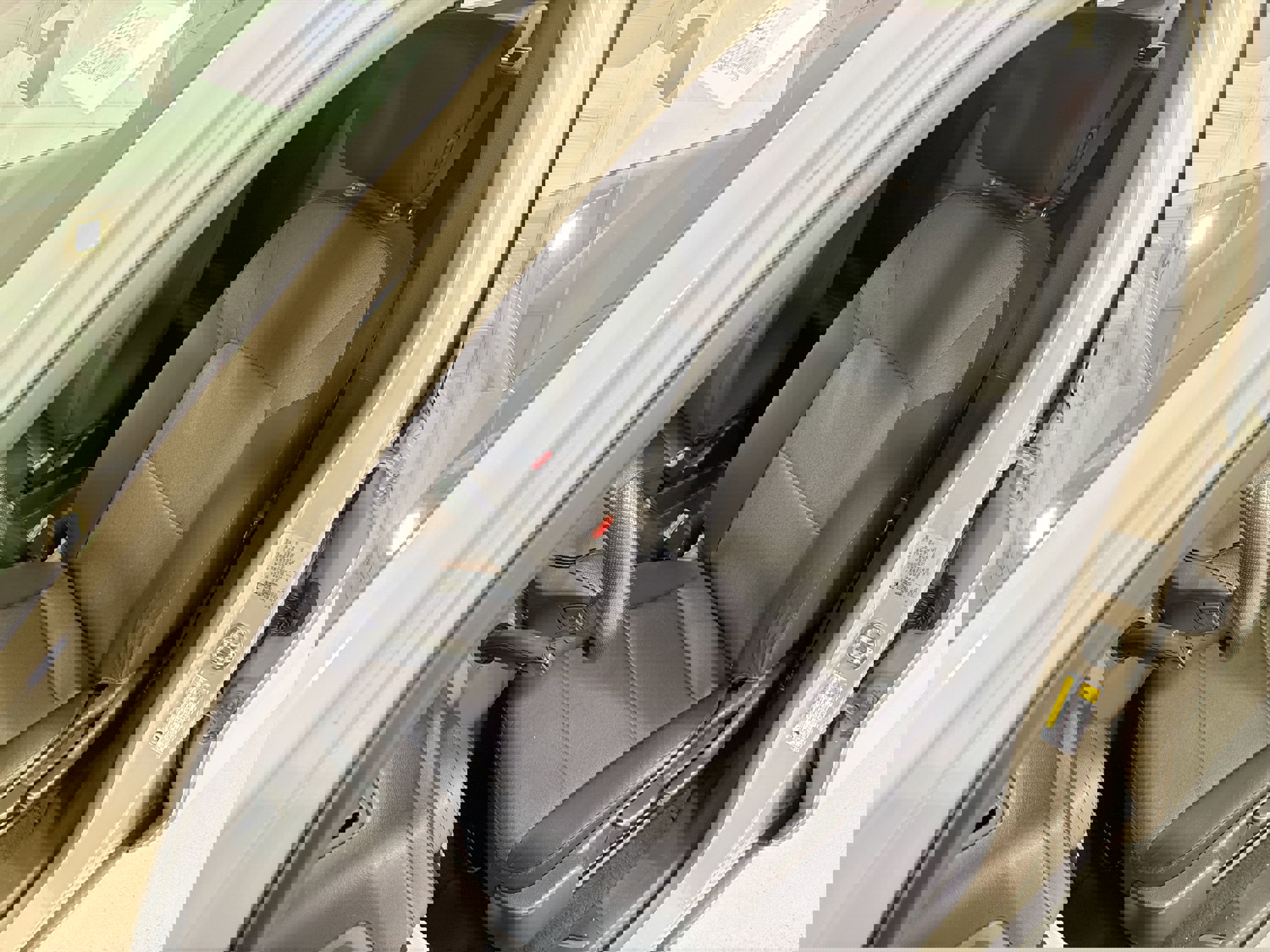 Used 2023 Chevrolet Colorado W/T image 10