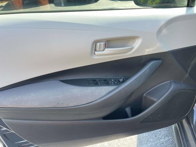 Used 2026 Toyota Corolla LE FWD image 25