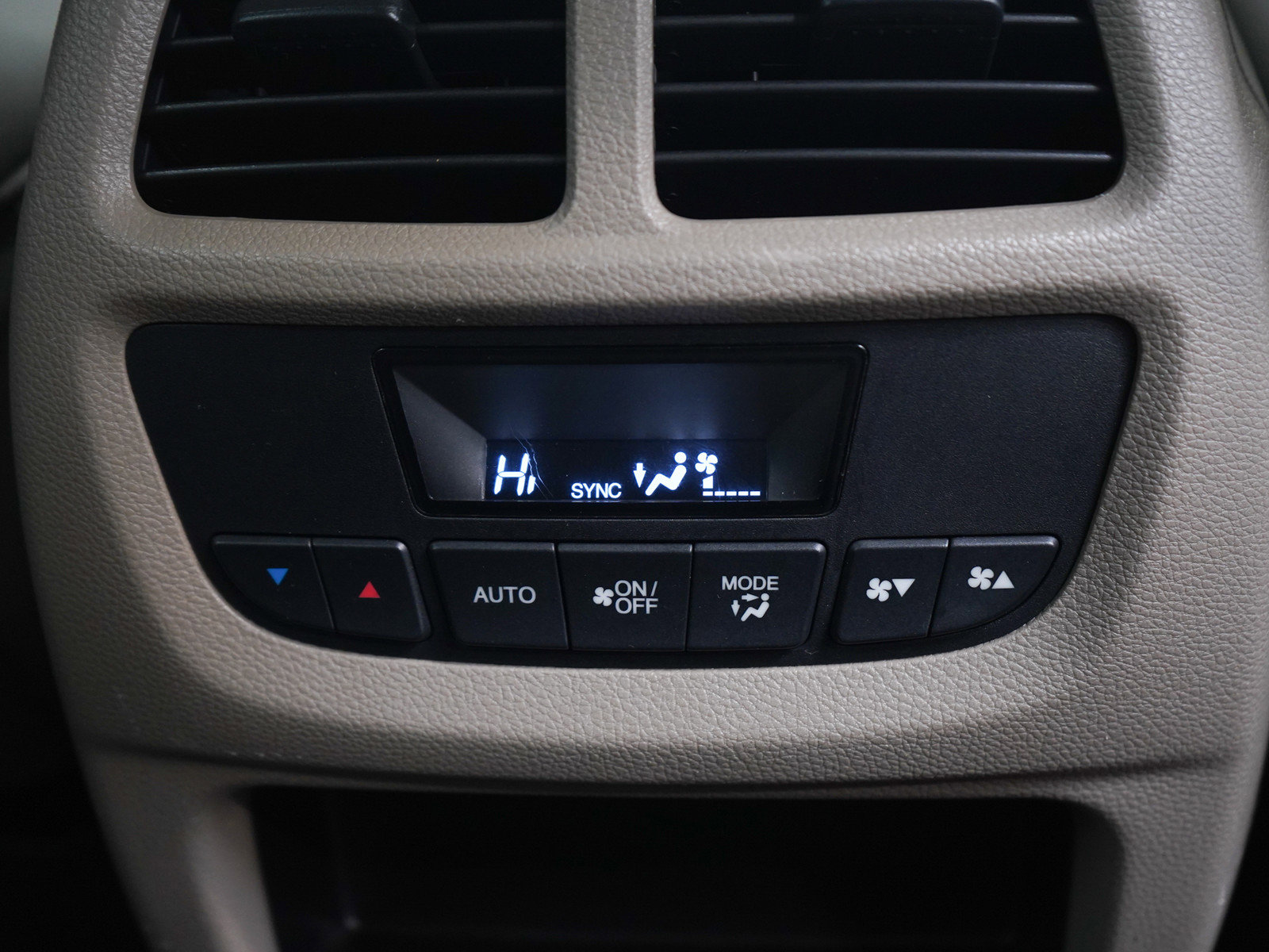 Used 2017 Honda Pilot EX-L image 17