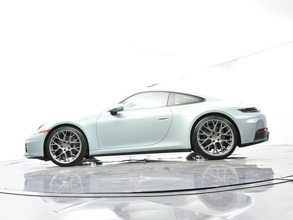 Certified 2025 Porsche 911 Carrera RWD image 44
