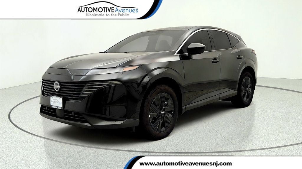 Used 2025 Nissan Murano SV AWD/4WD image 1