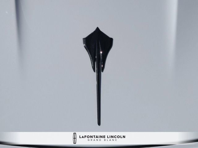 Used 2025 Chevrolet Corvette Stingray Preferred Conv w/ 2LT image 10