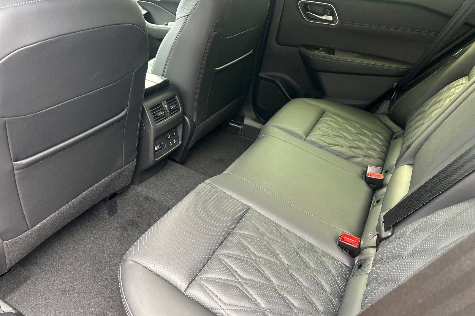 New 2026 Nissan Rogue Platinum w/ Platinum Premium Package image 14