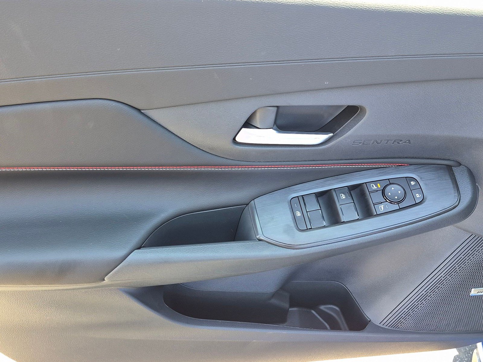 New 2026 Nissan Sentra SR w/ SR Premium Package FWD image 19
