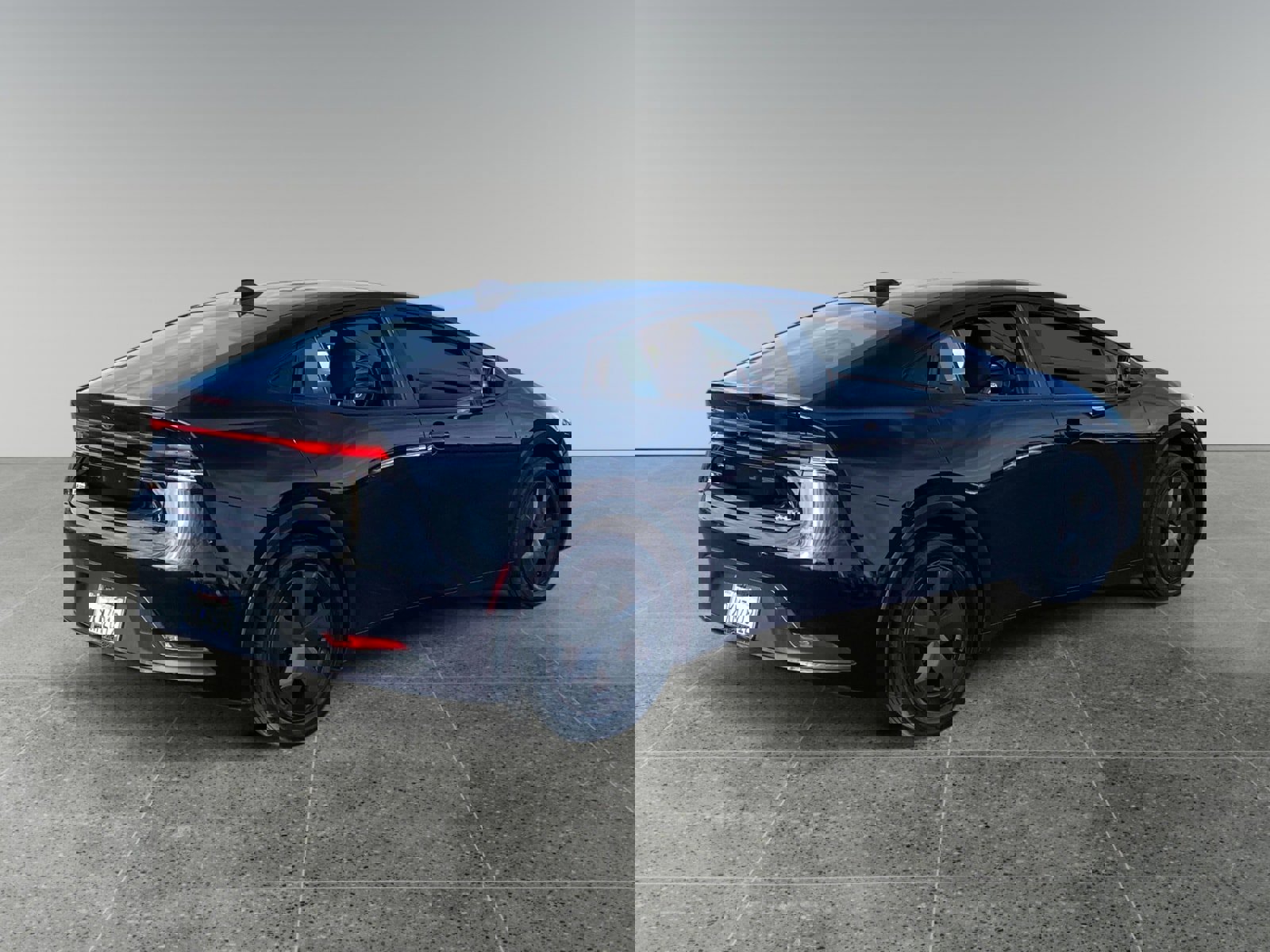 Used 2024 Toyota Prius LE image 5