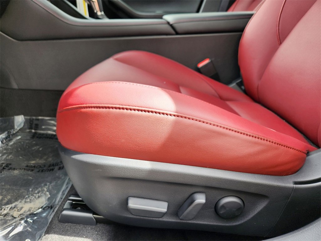 New 2025 MAZDA MAZDA3 Carbon image 14