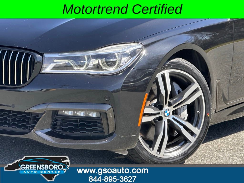 Used 2019 BMW 750i w/ M Sport Package RWD image 40