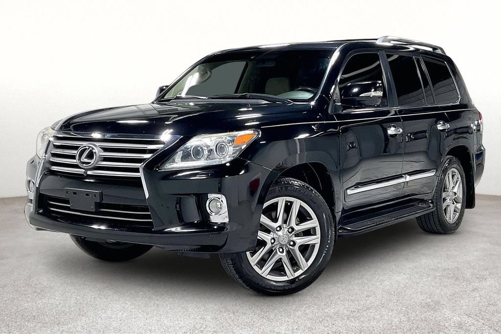 Used 2013 Lexus LX 570 4WD w/ Luxury Pkg image 14
