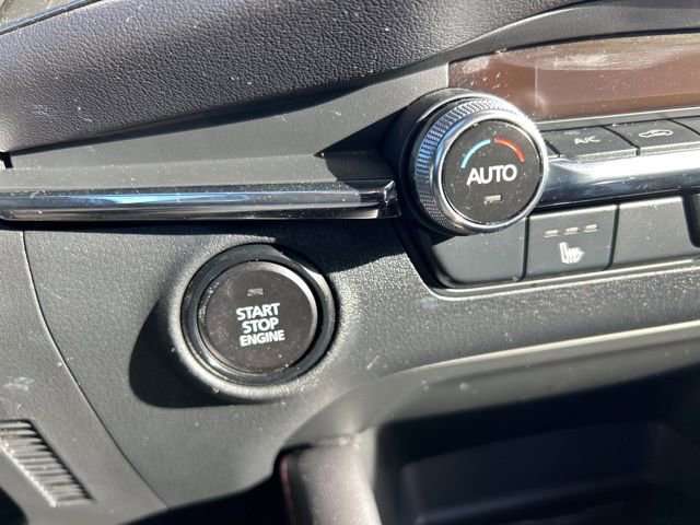 Used 2024 MAZDA MAZDA3 s image 13