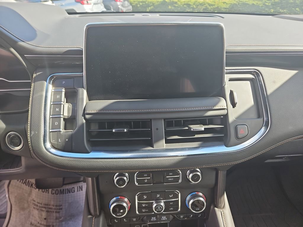 Used 2024 GMC Yukon XL AT4 w/ AT4 Premium Plus Package image 19