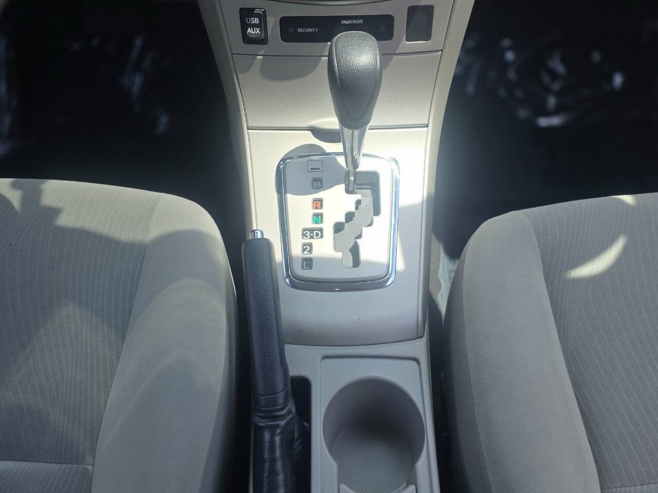Used 2012 Toyota Corolla LE FWD image 15