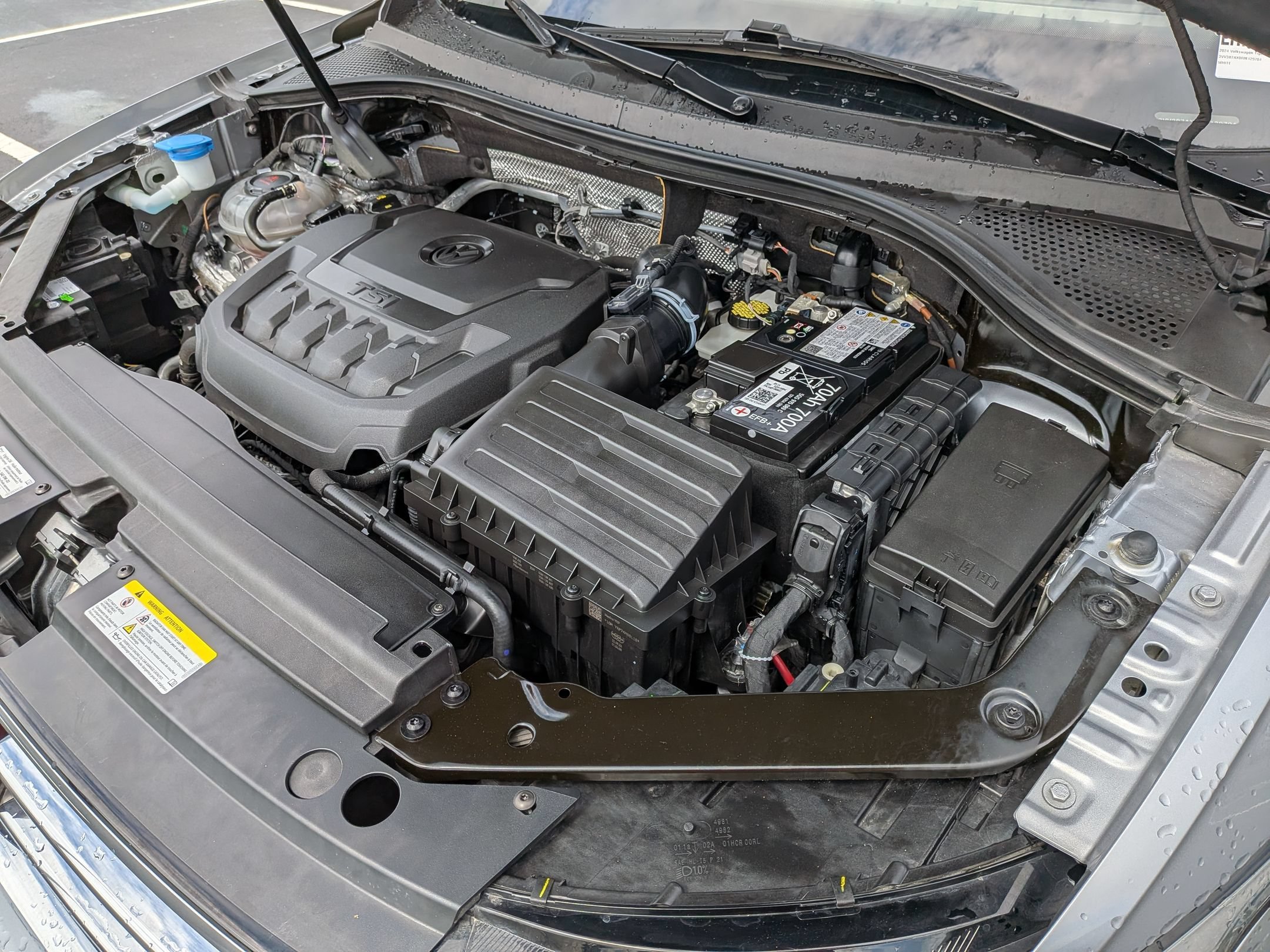 Used 2024 Volkswagen Tiguan SE FWD image 38