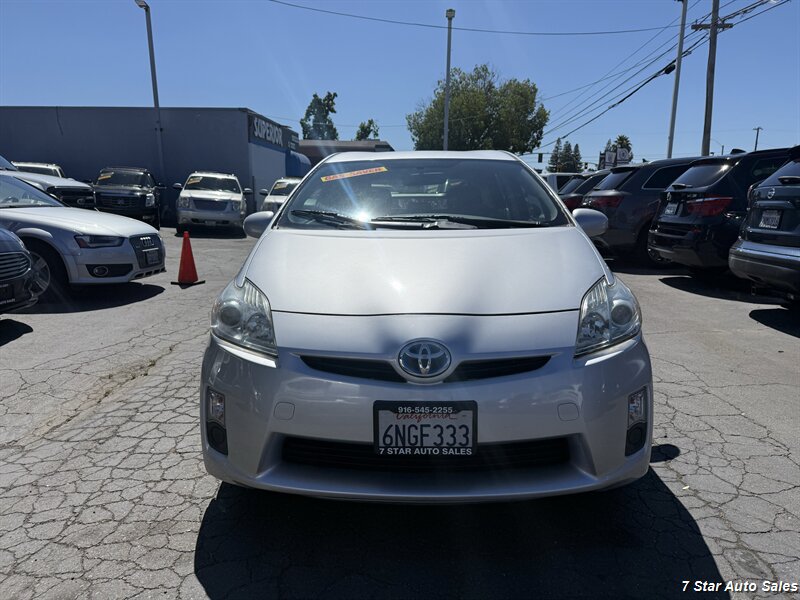 Used 2010 Toyota Prius Five FWD image 2