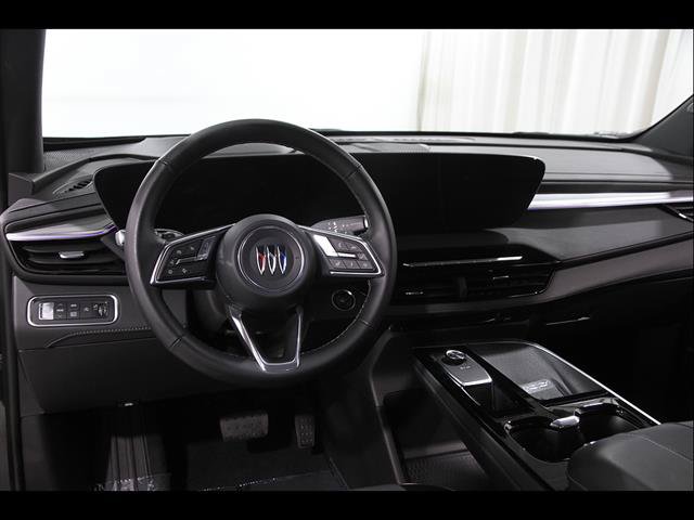 Used 2026 Buick Enclave Preferred AWD/4WD image 6