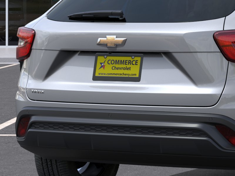 New 2026 Chevrolet Trax LS w/ LS Convenience Package FWD image 14