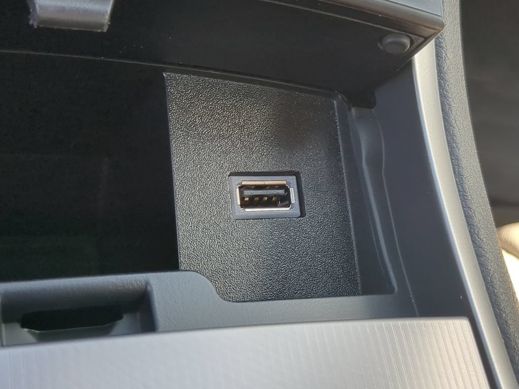 Used 2019 Lincoln MKZ Reserve w/ Reserve Plus Package FWD image 24