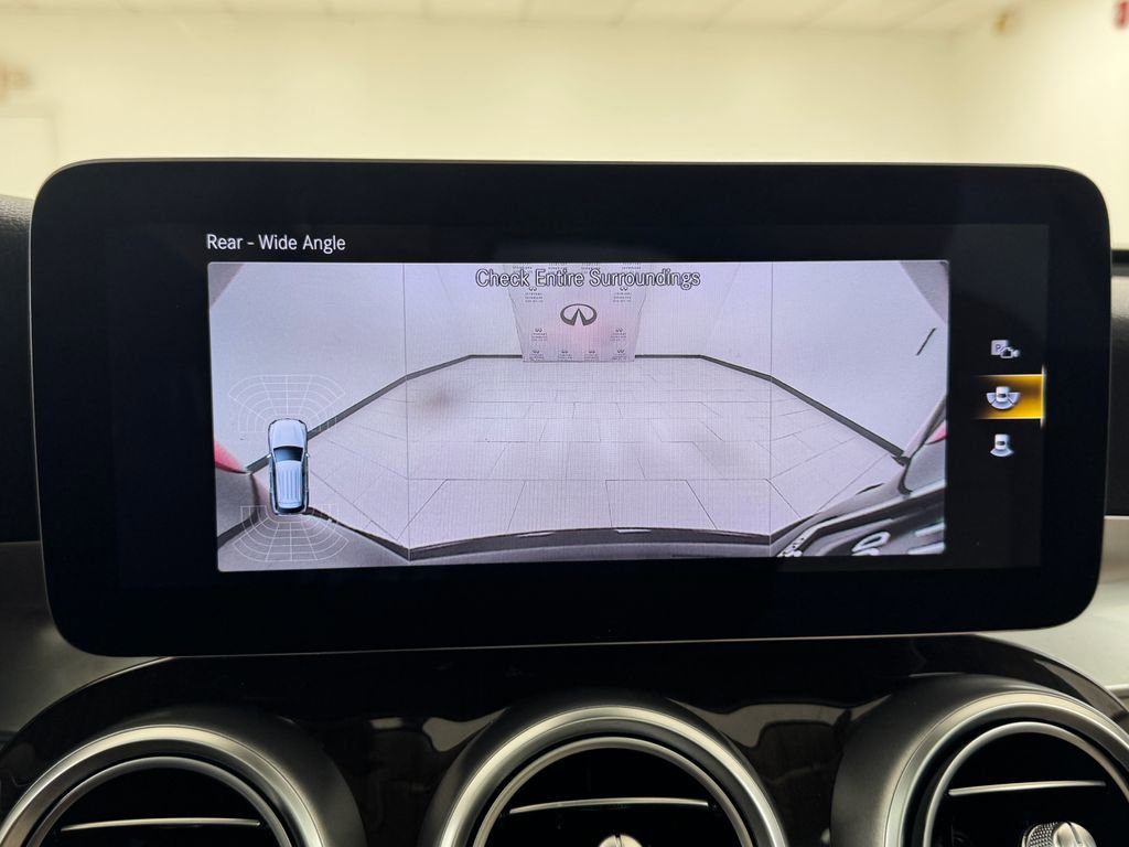 Used 2022 Mercedes-Benz GLC 300 4MATIC image 21