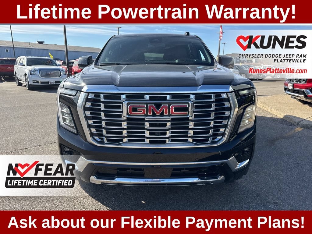 Used 2025 GMC Yukon XL Denali AWD/4WD image 4