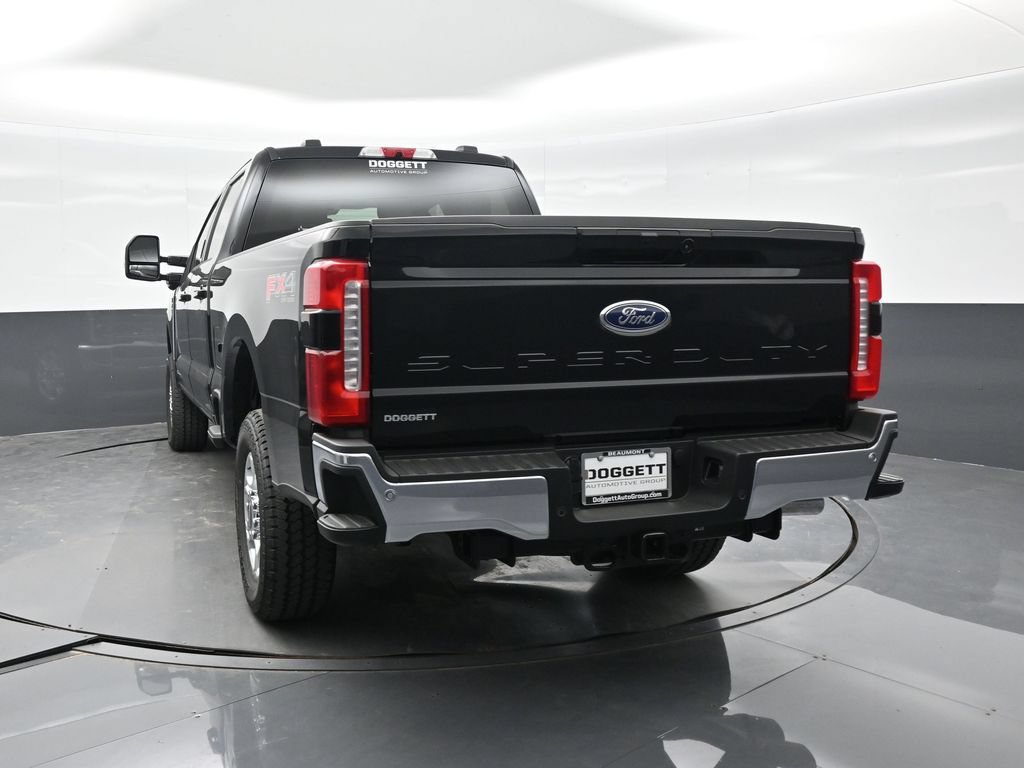 New 2026 Ford F250 XLT w/ XLT Premium Package AWD/4WD image 6