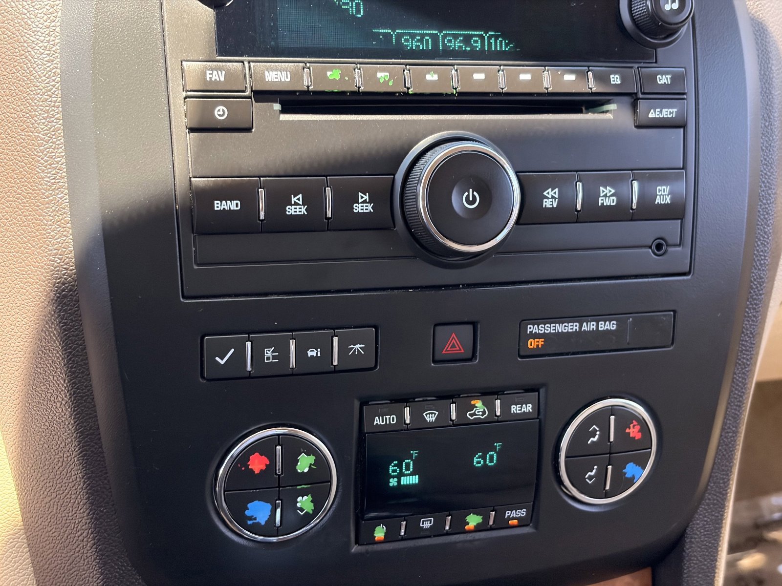 Used 2011 Buick Enclave CXL w/ Trailering Provision Package FWD image 23