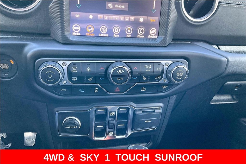 Used 2023 Jeep Wrangler Unlimited Sahara w/ Cold Weather Group image 14