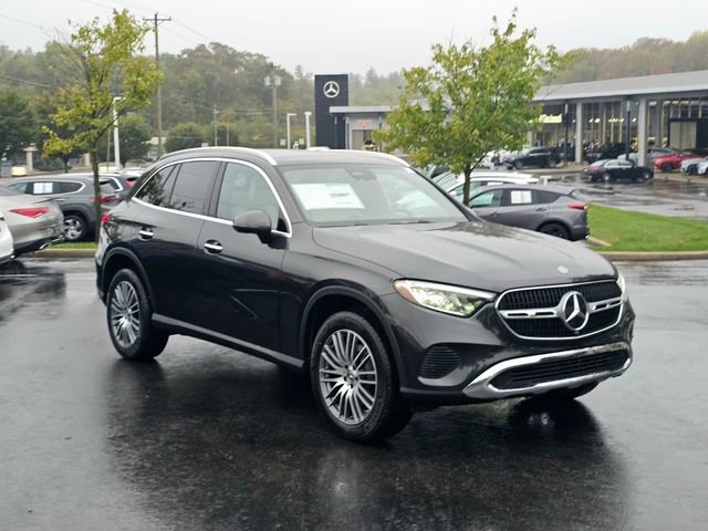 New 2026 Mercedes-Benz GLC 300 4MATIC