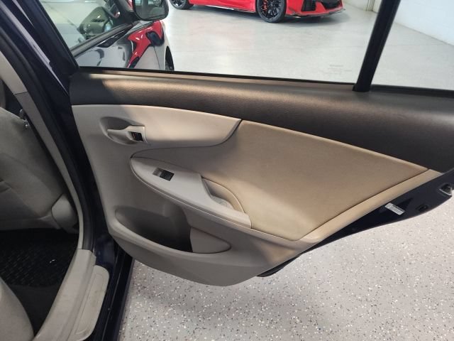 Used 2013 Toyota Corolla S Special Edition FWD image 15