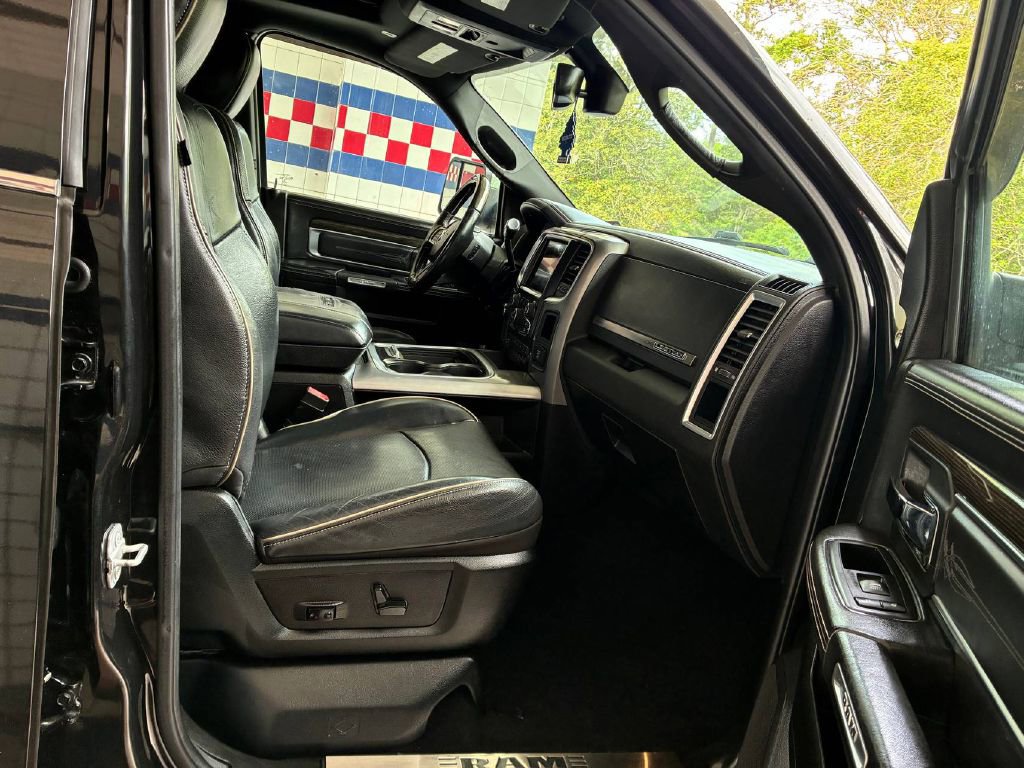 Used 2018 RAM 2500 Limited image 12
