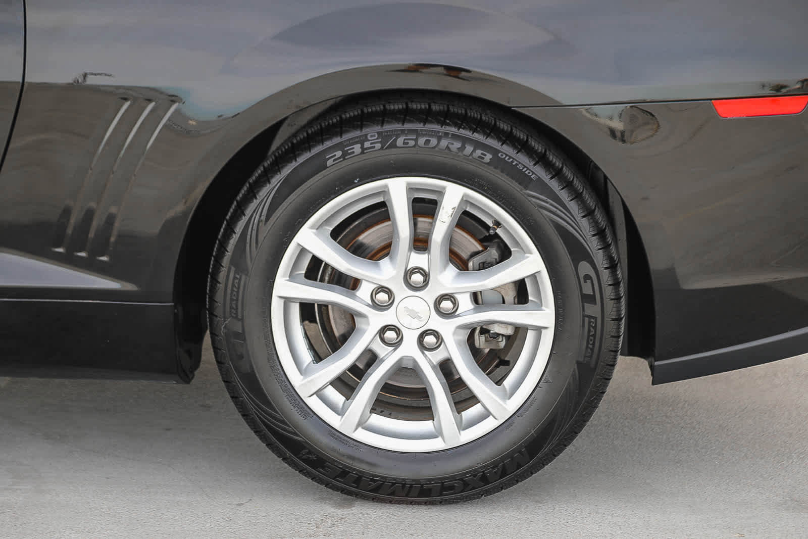 Used 2015 Chevrolet Camaro LS RWD image 11