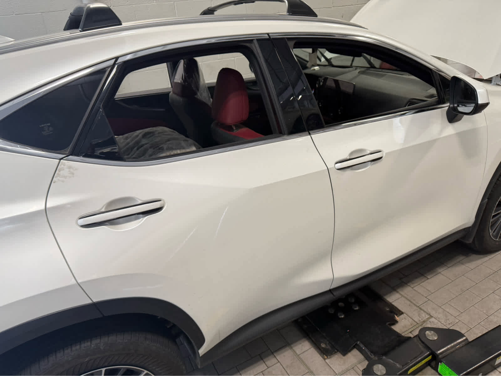 Certified 2025 Lexus NX 350h AWD w/ Cold Area Package image 6