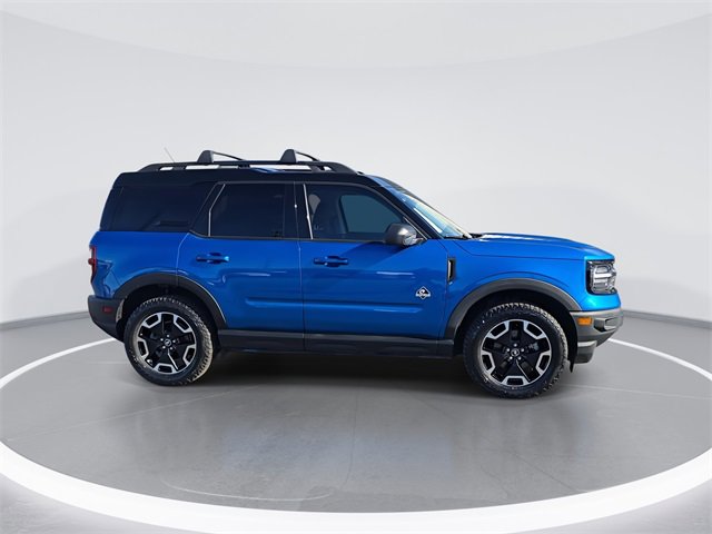Used 2022 Ford Bronco Sport Outer Banks image 9