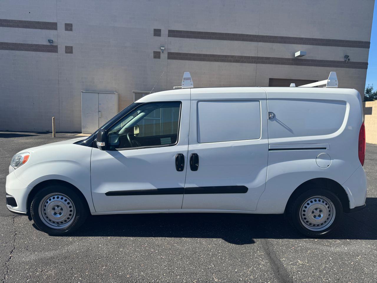 Used 2022 RAM ProMaster City Base image 4
