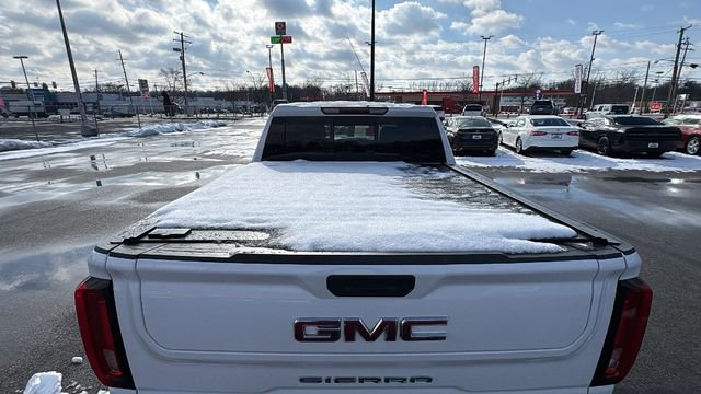 Used 2022 GMC Sierra 1500 SLT w/ SLT Convenience Package image 5