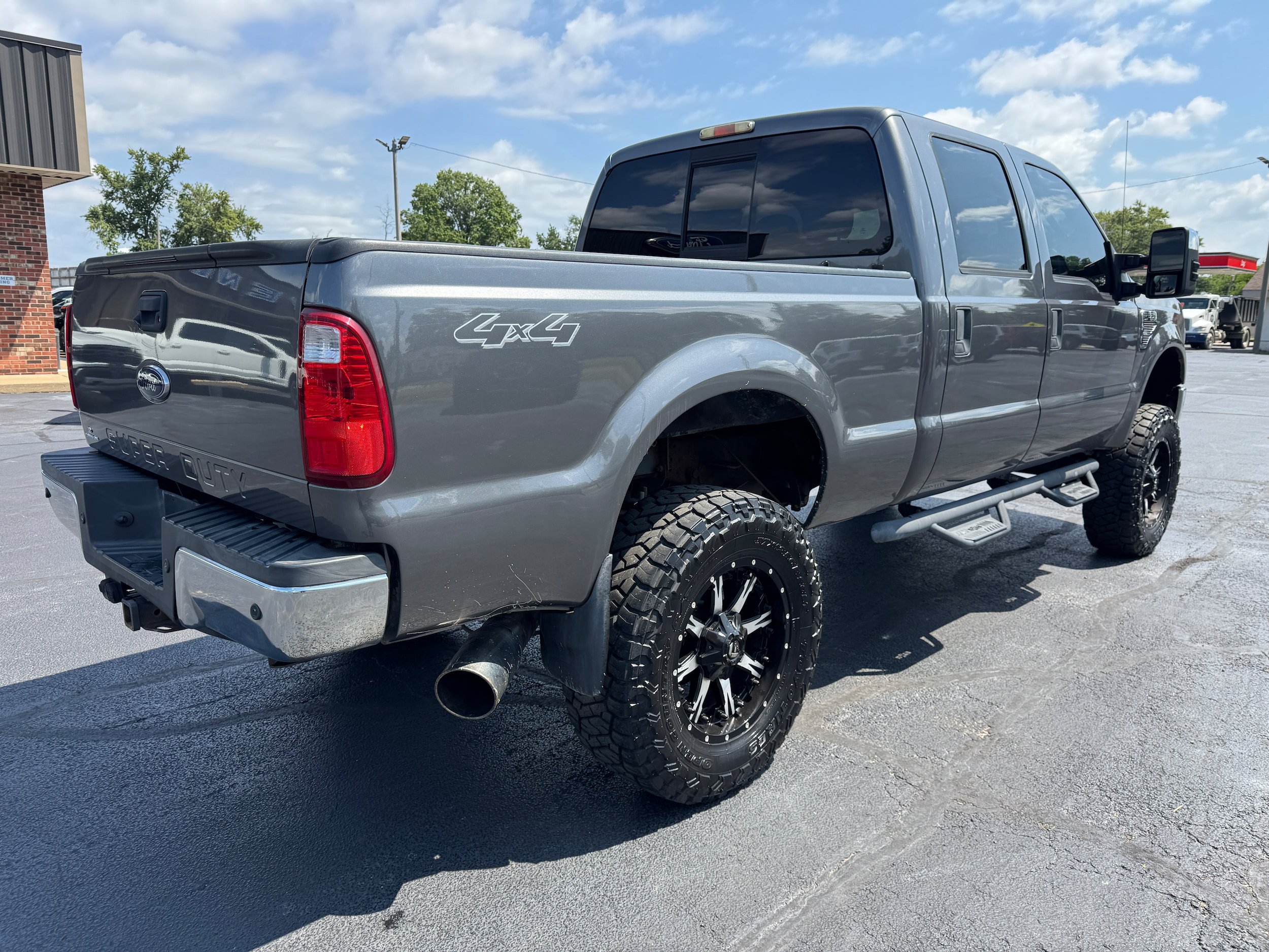 Used 2009 Ford F350 Lariat AWD/4WD image 7