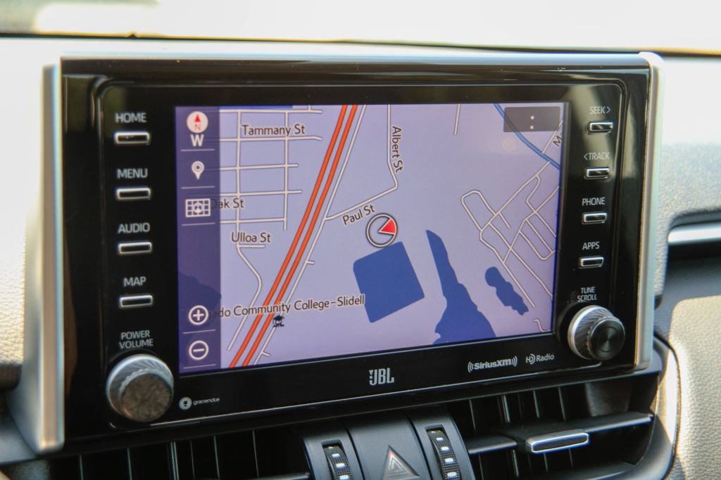 Used 2019 Toyota RAV4 Limited FWD image 4