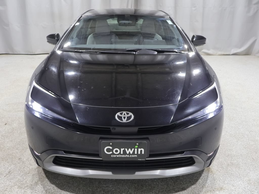 Used 2024 Toyota Prius Limited w/ Limited Premium Package FWD image 9