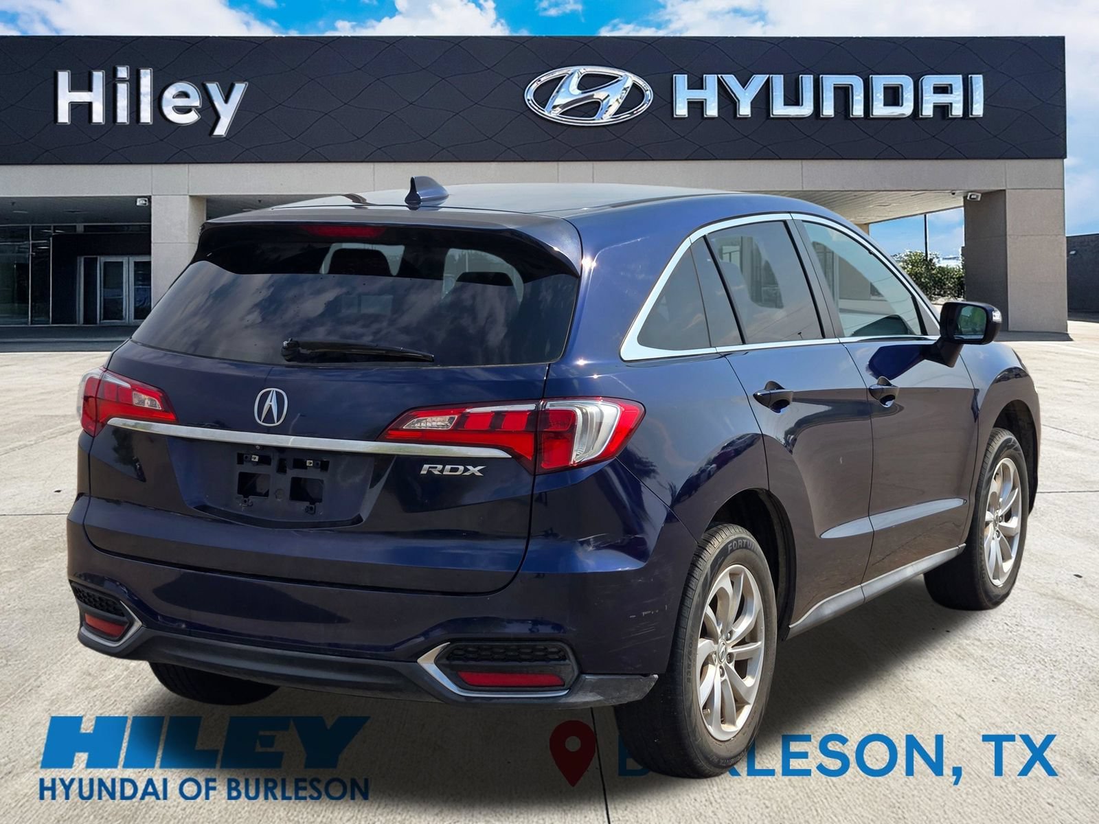 Used 2017 Acura RDX w/ Technology Package FWD image 4