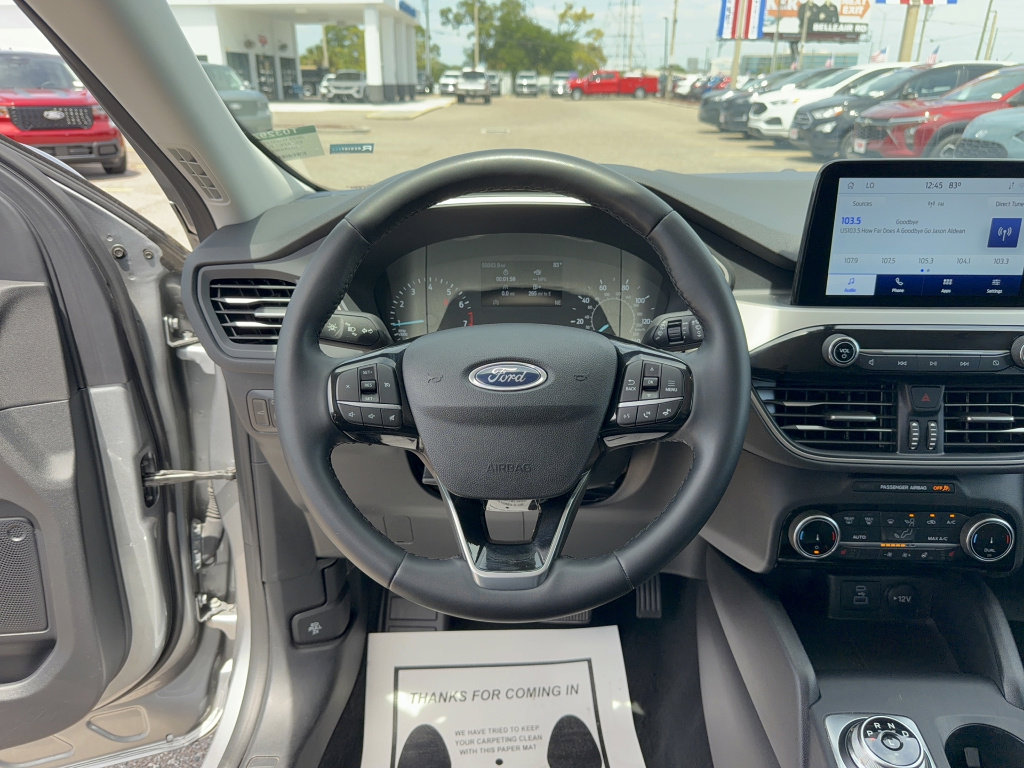 Certified 2022 Ford Escape SEL AWD/4WD image 32