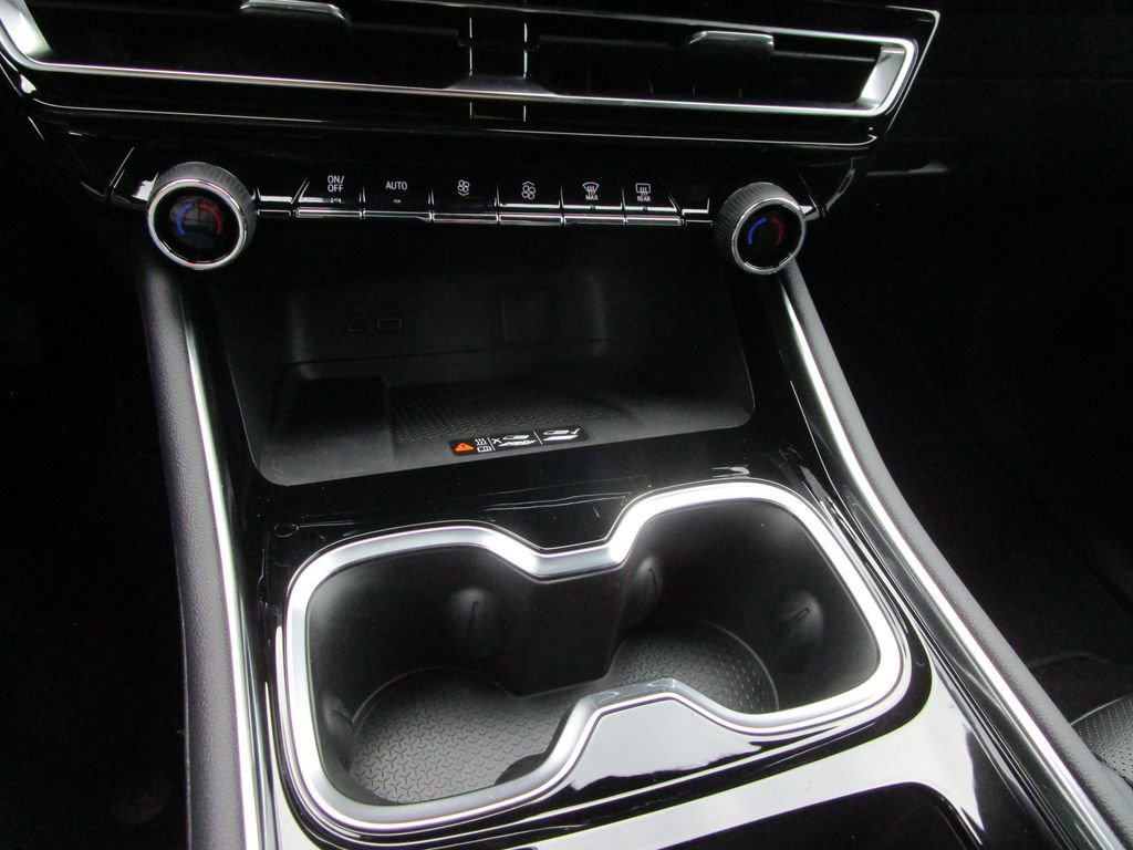 New 2026 Chevrolet Traverse LT FWD image 29