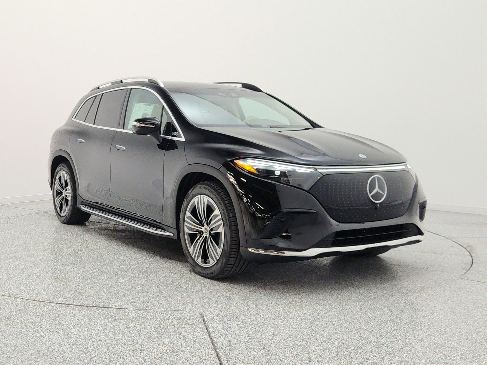 New 2026 Mercedes-Benz EQS 400 4MATIC SUV image 3