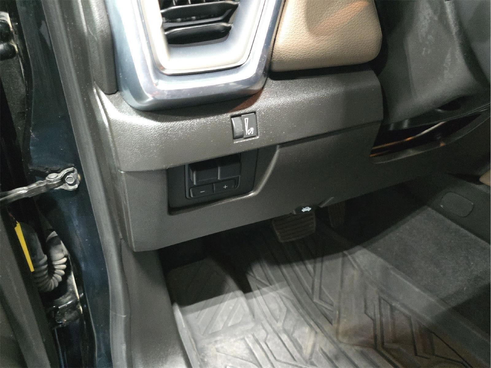 Used 2024 GMC Canyon Denali AWD/4WD image 10