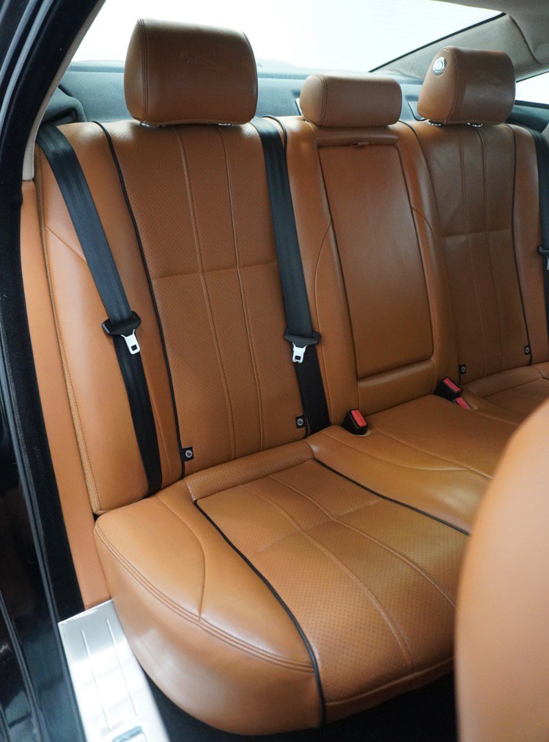 Used 2013 Jaguar XJ L Portfolio AWD/4WD image 7