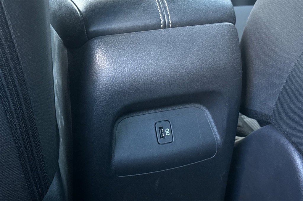 Used 2025 Nissan Sentra SV w/ All-Weather Package image 14