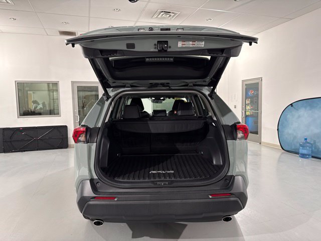Used 2023 Toyota RAV4 XLE Premium FWD image 12