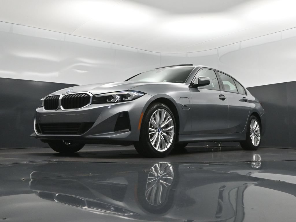 Certified 2023 BMW 330e xDrive AWD/4WD image 38
