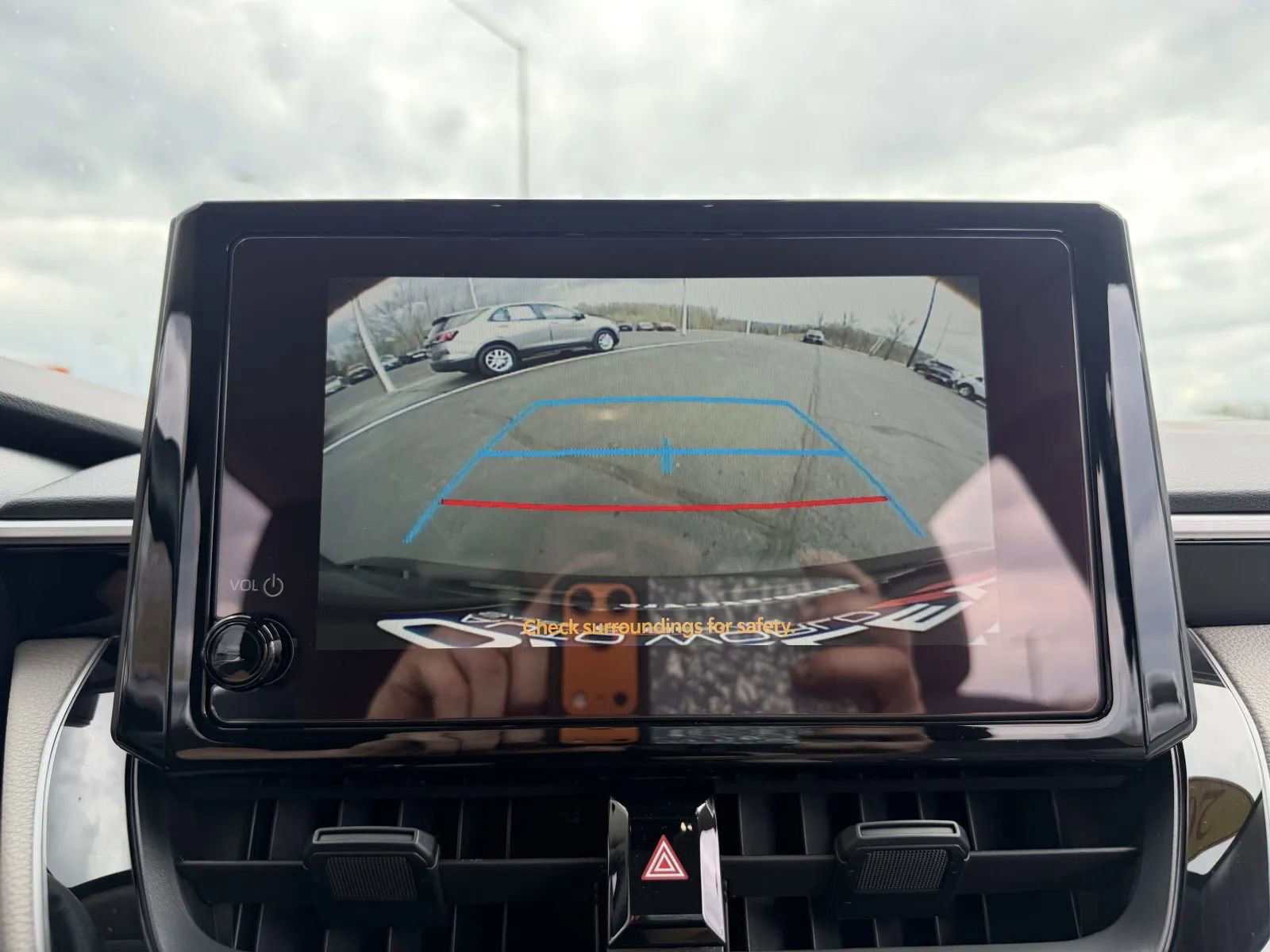 Used 2024 Toyota Corolla LE image 30