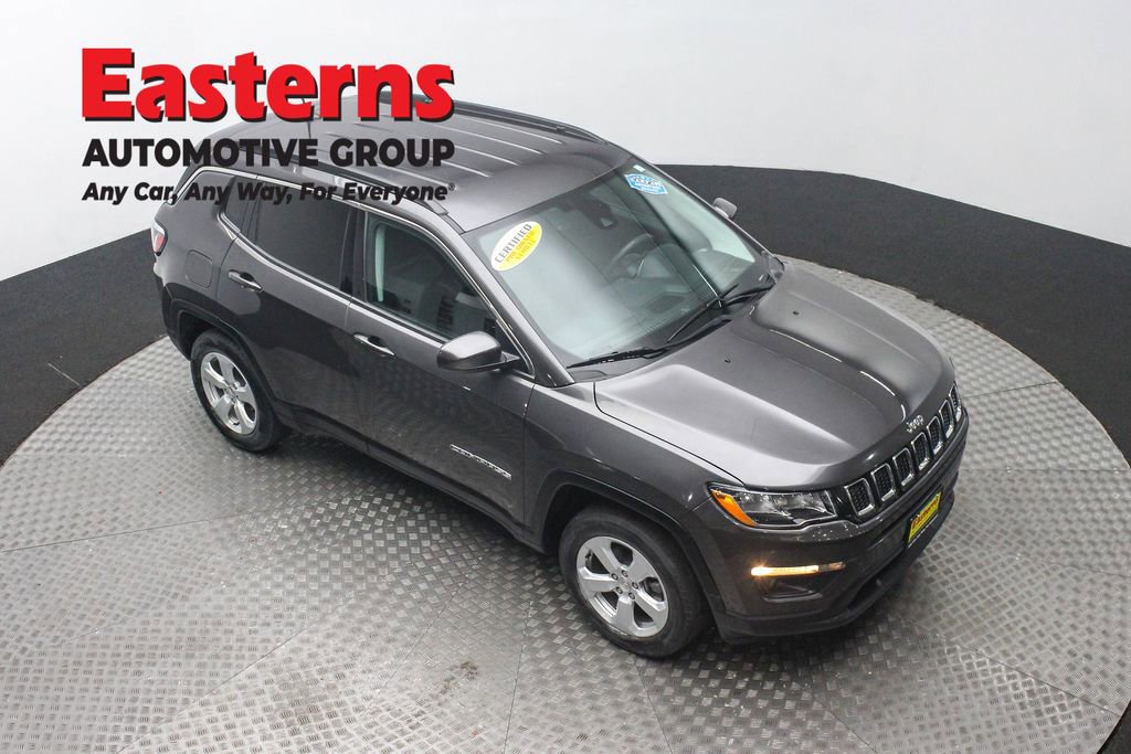 Used 2021 Jeep Compass Latitude w/ Driver Assistance Group image 3